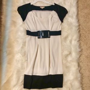 Work White & Black Cup Sleeve Dress